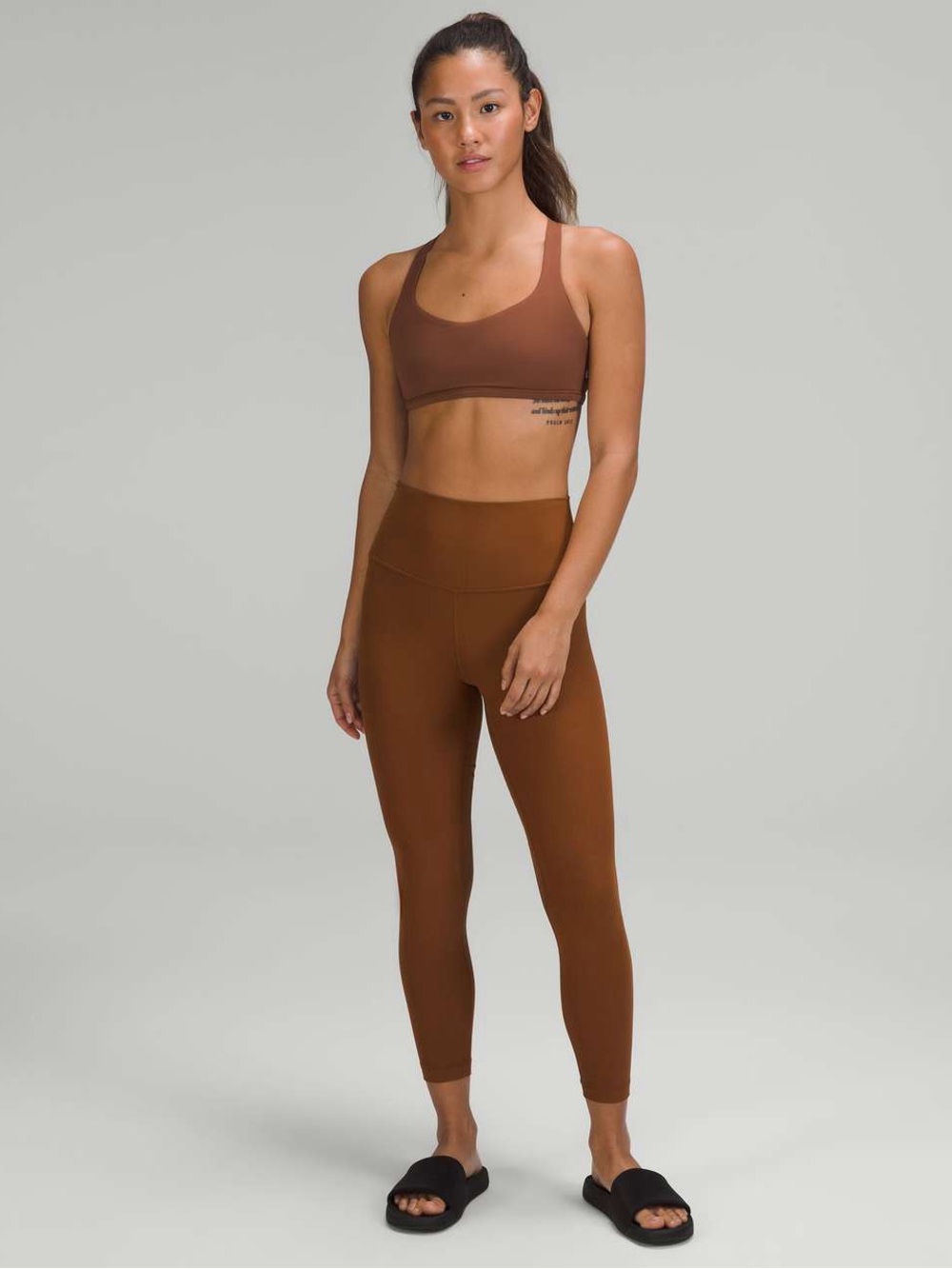 Lululemon Align Ribbed High-Rise Pant 25"
Roasted Brown